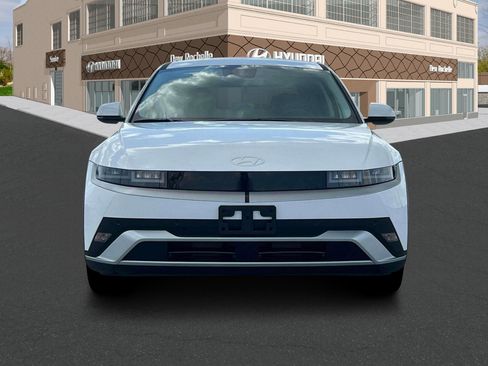 New 2025 Hyundai Ioniq 5 SE image 12