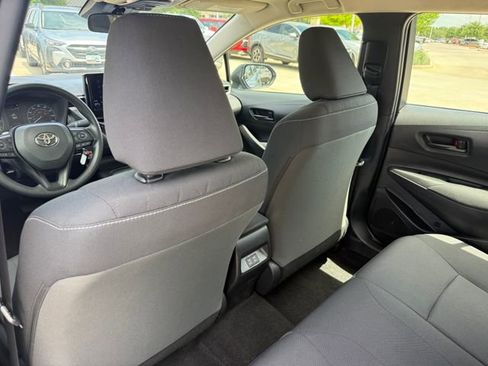 Used 2025 Toyota Corolla LE w/ Carpet Mat Package (TMS) FWD image 23