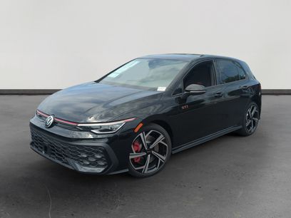 New 2025 Volkswagen Golf SE