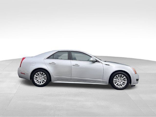 Used 2012 Cadillac CTS Luxury RWD image 6