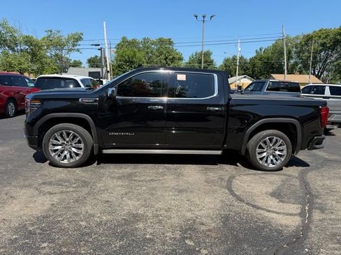 Used 2024 GMC Sierra 1500 Denali w/ Denali Reserve Package AWD/4WD image 11