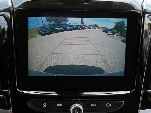 Used 2019 Chevrolet Traverse LT AWD/4WD image 27