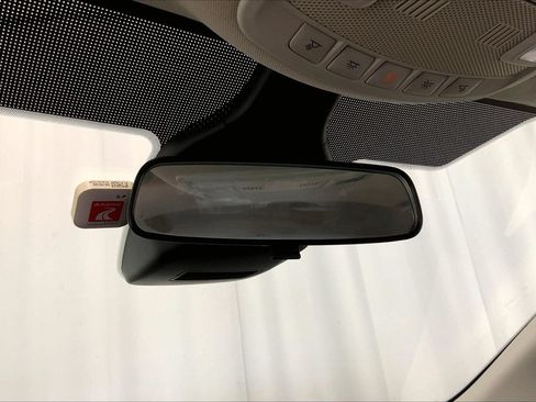 Used 2023 Ford Edge SE AWD/4WD image 17