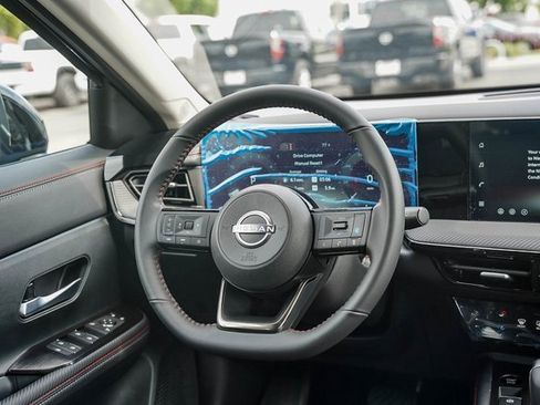 New 2026 Nissan Kicks SR image 16