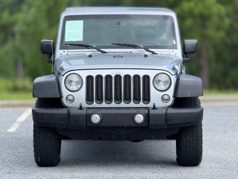 Used 2016 Jeep Wrangler Unlimited Sport w/ Quick Order Package 24S AWD/4WD image 3