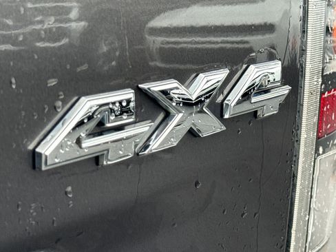 Used 2017 RAM 1500 Big Horn image 11