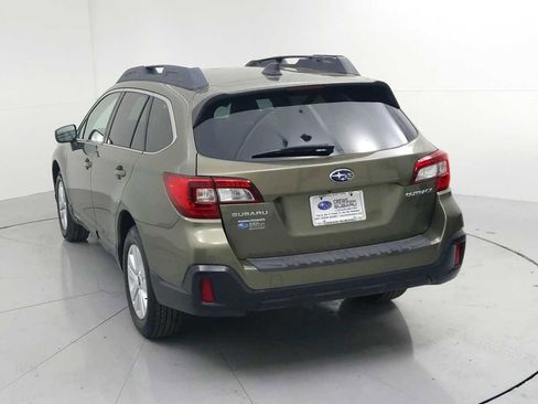 Used 2019 Subaru Outback 2.5i Premium AWD/4WD image 8