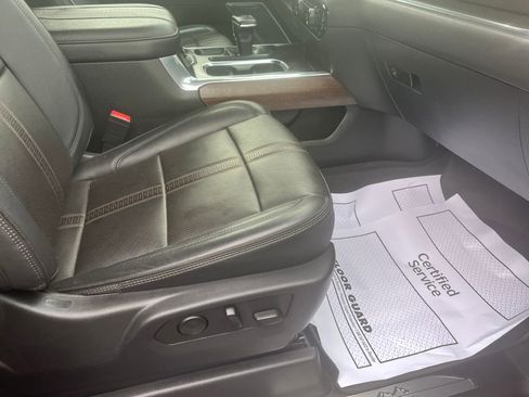 Used 2023 Chevrolet Silverado 1500 High Country w/ High Country Premium Package image 30