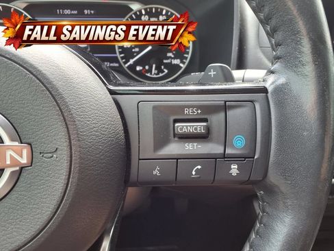 Used 2023 Nissan Rogue SV w/ SV Premium B Package FWD image 21
