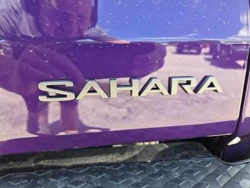 Used 2026 Jeep Gladiator Sport image 18