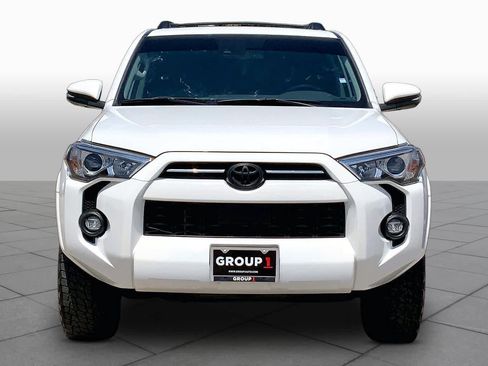 Used 2024 Toyota 4Runner SR5 Premium w/ Moonroof Package AWD/4WD image 4