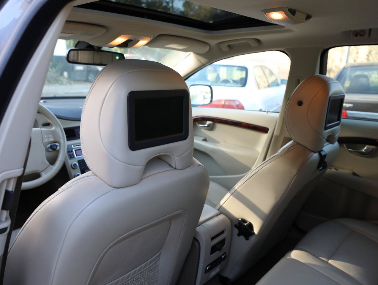 Used 2008 Volvo XC70 3.2 AWD/4WD image 15