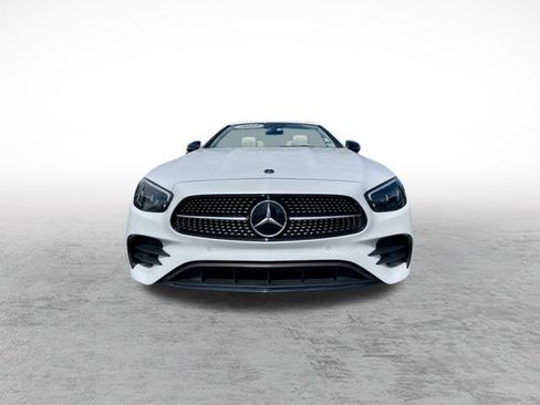 Used 2023 Mercedes-Benz E 450 4MATIC Cabriolet image 2