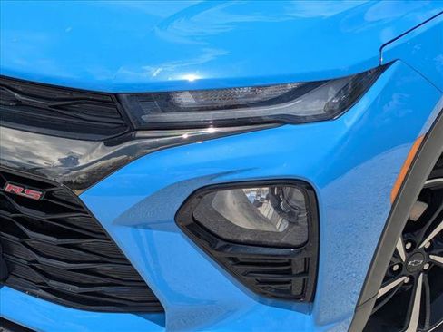 Used 2023 Chevrolet TrailBlazer RS w/ Convenience Package AWD/4WD image 9