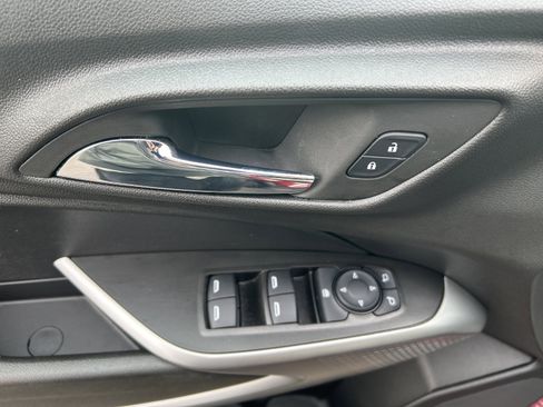 Used 2024 Chevrolet Trax RS image 13