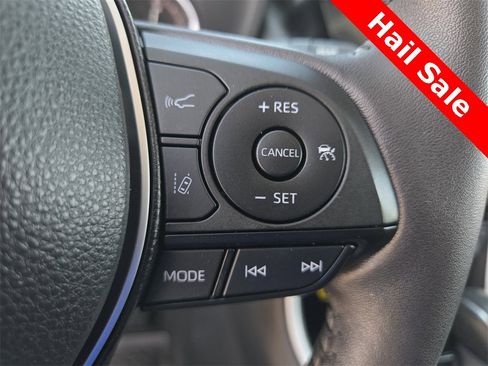 Used 2024 Toyota RAV4 XLE Premium image 12