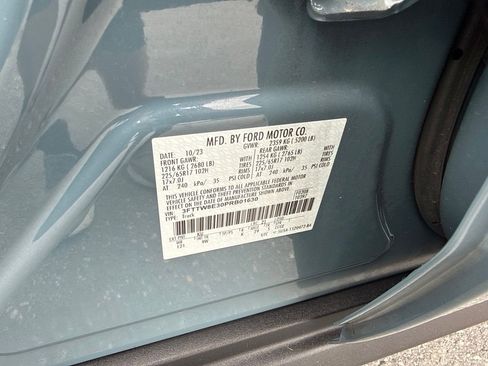 Used 2023 Ford Maverick XL FWD image 32