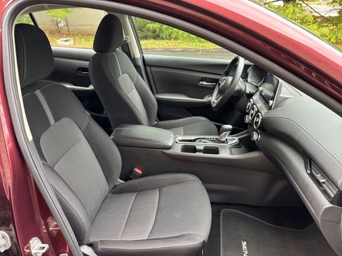 Used 2024 Nissan Sentra SV image 27