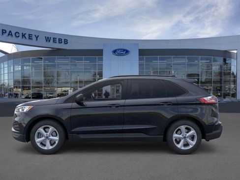 New 2024 Ford Edge SE image 4