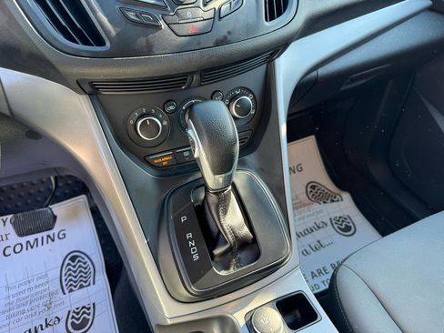 Used 2015 Ford Escape SE image 35