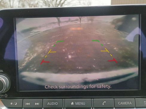 Used 2024 Nissan Altima 2.5 SV image 31