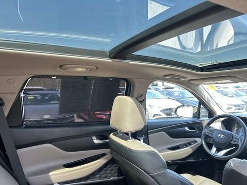 Used 2020 Hyundai Santa Fe Limited AWD/4WD image 17