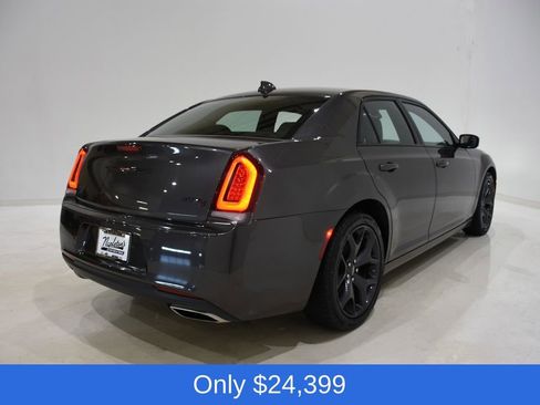 Used 2023 Chrysler 300 S image 4