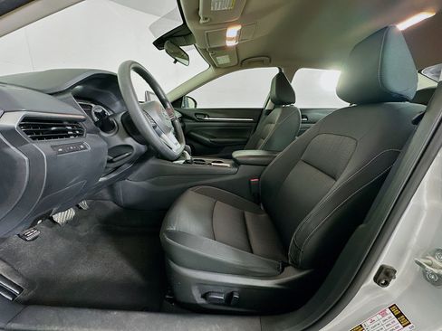 Used 2022 Nissan Altima 2.5 SV image 13