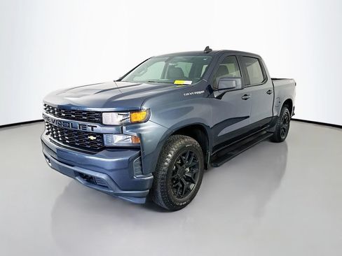 Used 2021 Chevrolet Silverado 1500 Custom AWD/4WD image 3