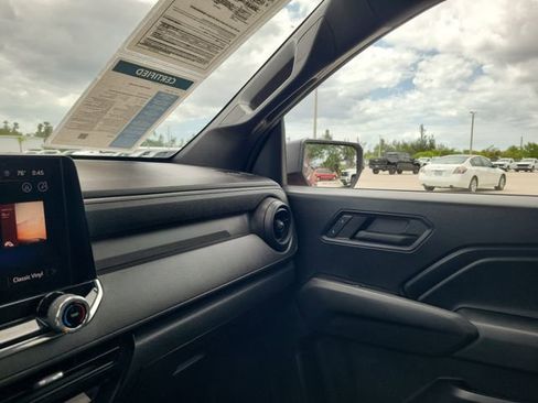 Used 2024 Chevrolet Colorado W/T image 25