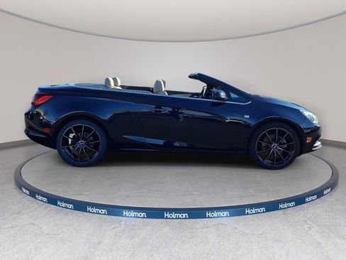 Used 2019 Buick Cascada Premium image 6