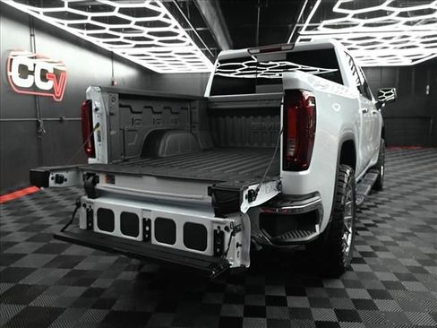 New 2026 GMC Sierra 1500 SLT w/ SLT Premium Plus Package image 10