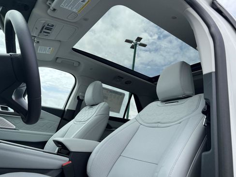 New 2026 Ford Explorer Platinum w/ LUX Leather Package AWD/4WD image 47