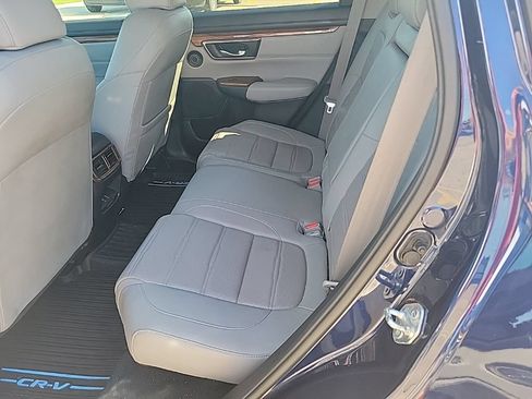Used 2022 Honda CR-V Touring image 9