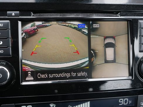 Used 2019 Nissan Rogue Sport SL AWD/4WD image 27