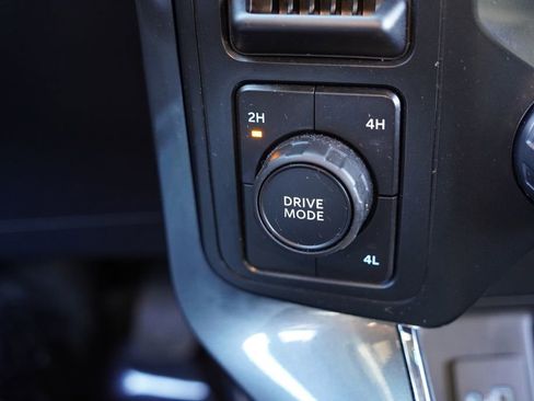 Certified 2022 Ford F150 XLT w/ Equipment Group 302A High image 28