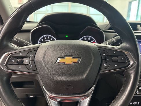 Used 2023 Chevrolet TrailBlazer LT AWD/4WD image 15