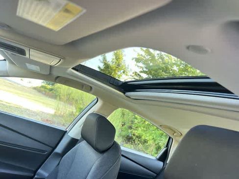 Certified 2026 Honda Accord SE image 32