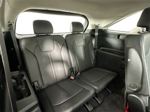 Used 2023 Kia Sorento SX image 29