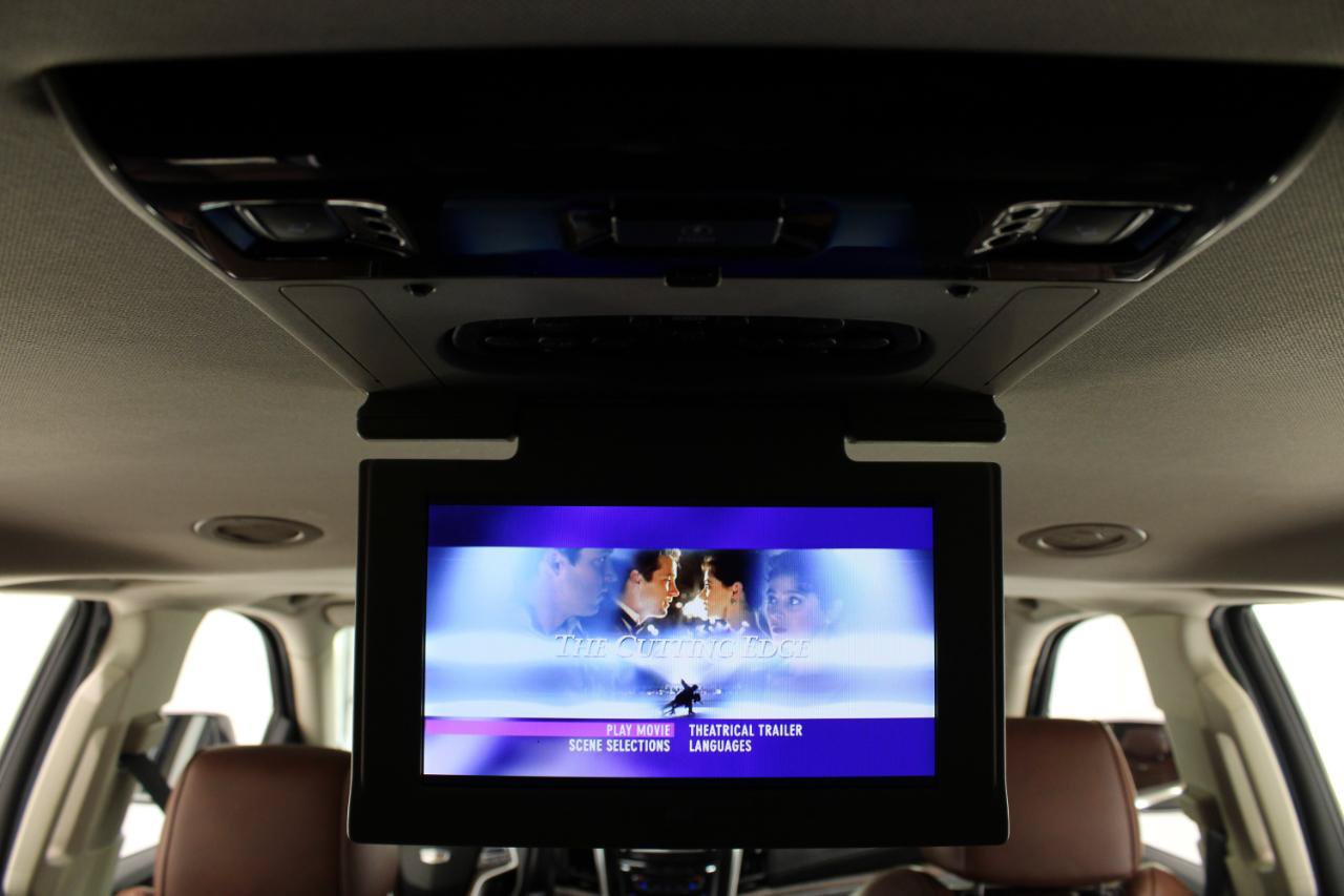 Used 2019 Cadillac Escalade ESV Luxury RWD image 48