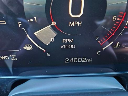 Used 2025 GMC Yukon Denali image 16