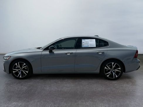 Used 2024 Volvo S60 B5 Plus FWD image 6