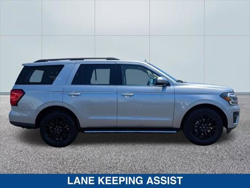 Used 2022 Ford Expedition XLT RWD image 6