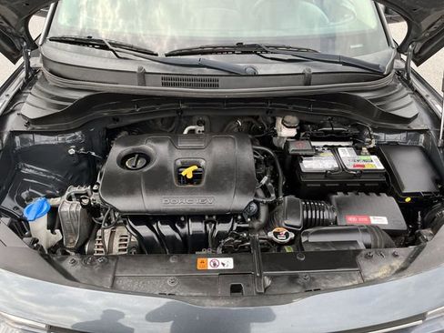Used 2020 Kia Soul LX FWD image 18