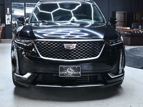 Used 2020 Cadillac XT6 Premium Luxury w/ Platinum Package AWD/4WD image 4