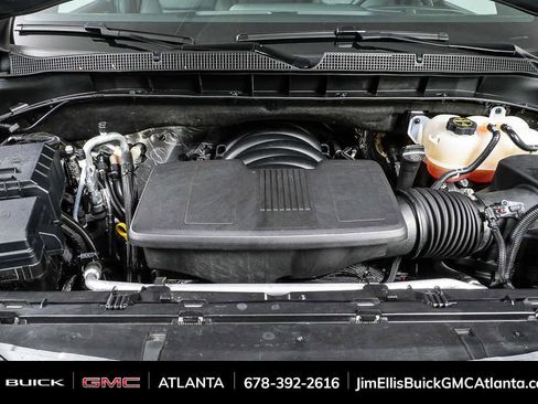 Used 2025 Chevrolet Tahoe LT image 37