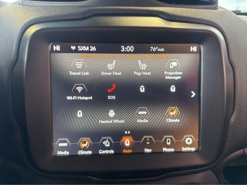Used 2023 Jeep Renegade Trailhawk w/ Trailhawk Elite Group AWD/4WD image 25