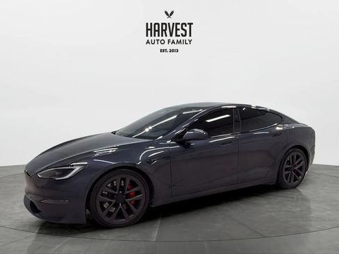 Used 2024 Tesla Model S Plaid AWD/4WD image 1