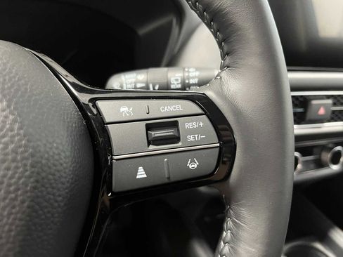 New 2026 Honda HR-V EX-L image 18