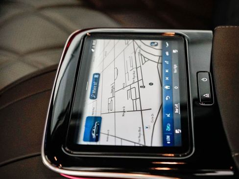 Used 2025 Mercedes-Benz Maybach S 680 4MATIC image 20